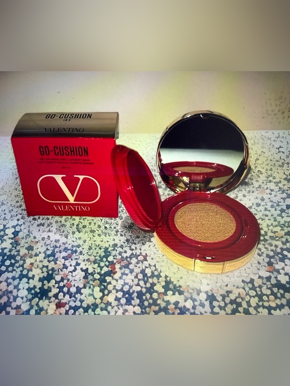 Valentino Go-Cushion Cushion Foundation Compact - LN3 Brand New